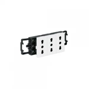 Enchufe Mosaic Triple 10/16 A Legrand Ref. 650902