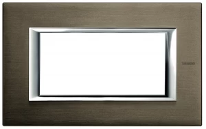 PLACA 4 MODULOS COLOR BRONCE MODELO AXOLUTE BTICINO REF HA4804BR