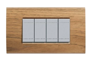 PLACA RECTANGULAR 4 MOD. TERMINACION NOGAL ITALIANO BTICINO REF LNA4804LNC