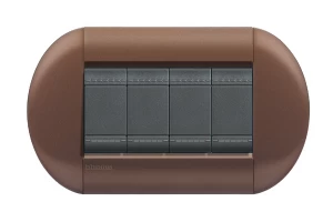 PLACA ELIPTICA 4 MODELO LIVING LIGHT. TERMINACION MARRAKECH BTICINO COD REF LNB4804MA