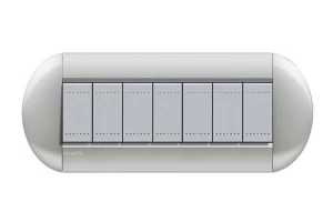 PLACA ELIPTICA 7 MODELO LIVING LIGHT. TERMINACION TECH BTICINO COD REF LNB4807TE