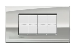 PLACA AIR 4 MODULOS. COLOR PALADIO MODELO LIVING LIGHT BTICINO REF LNC4804PL
