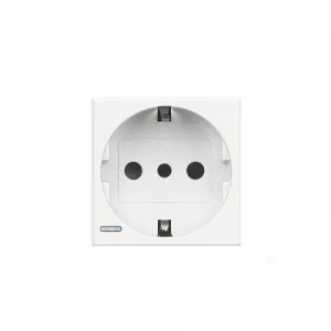 Toma Schuko 2p+t 10/16a 250v Bornes Automaticos - Blanca Bticino Cod Ref Hd4140w