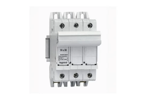 PORTAFUSIBLE SP38 3P - LEGRAND REF 021404