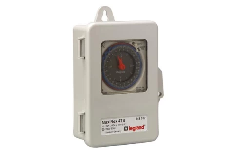INTERRUPTOR HORARIO CON CAJA IP55 LEGRAND REF 649914