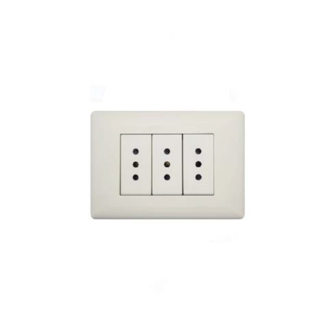 Enchufe Triple Force Blanco 10a Forceman