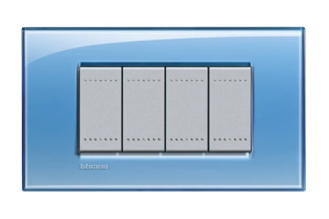 PLACA RECTANGULAR 4 MODELO LIVING LIGHT. TERMINACION AZUL BTICINO REF LNA4804AD